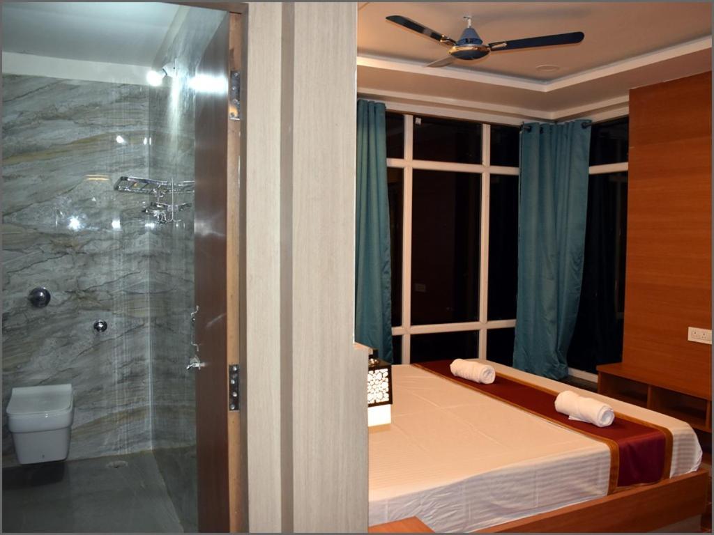 Subarnarekha Inn Jhargram Dış mekan fotoğraf